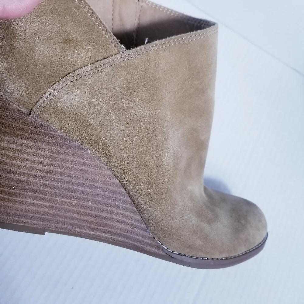 LUCKY BRAND TANISH BROWN WEDGED ANKLE ZIPPER BOOTS SIZE 10